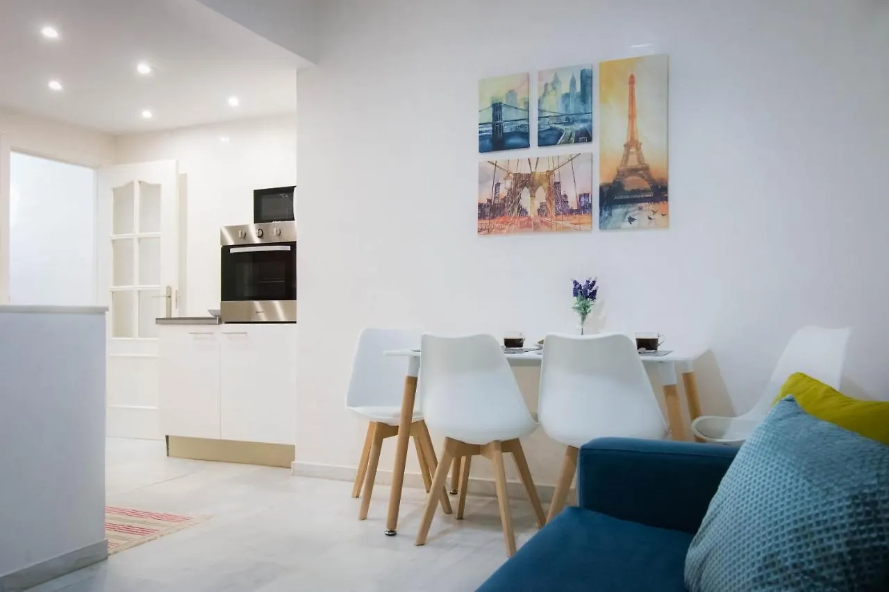 דירות Holidays2Malaga Eduardo Ocon En Planta Baja Y Zona De Ocio Nocturno