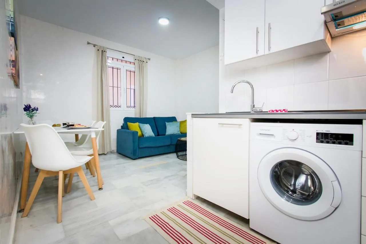 דירות Holidays2Malaga Eduardo Ocon En Planta Baja Y Zona De Ocio Nocturno